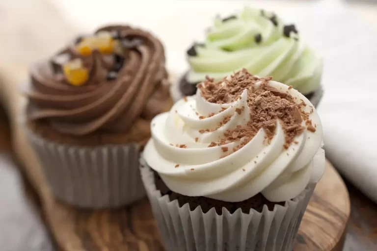 Leia mais sobre o artigo Receita de cupcake que preparei no aniversário e ficou incrível