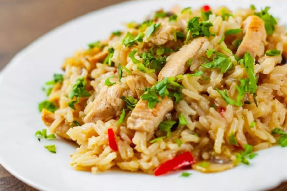 Leia mais sobre o artigo Risoto de frango uma receita muito saborosa para sua família